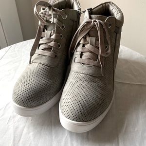 Never Worn - Journee Collection Ayse Wedge Sneaker (Gray)